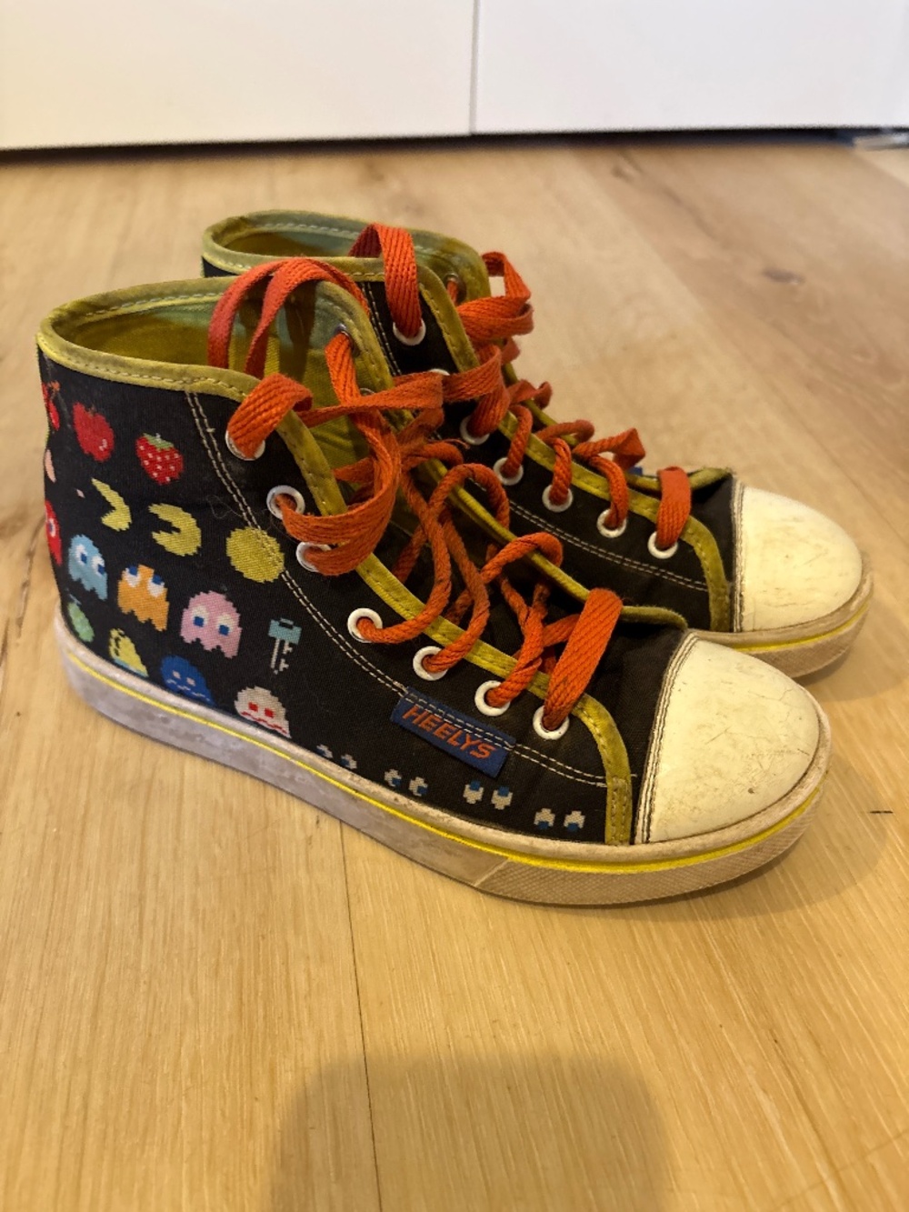 Heelys Sneakers Pac Man size 3